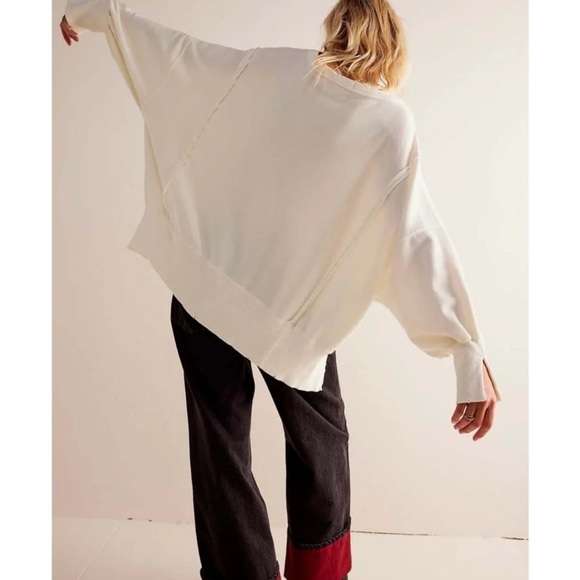 Free People Graphic Camden New York Sweatshirt - Picture 3 of 6